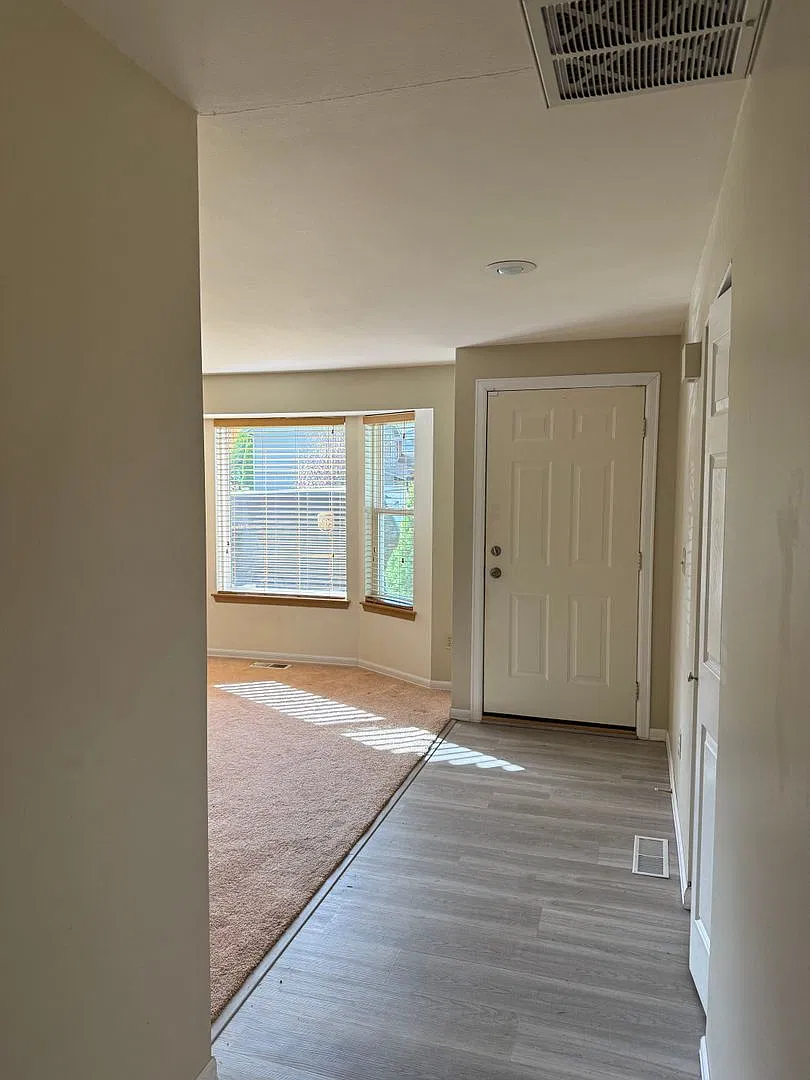 Charming Rambler in Diamond Hills — Photo 2