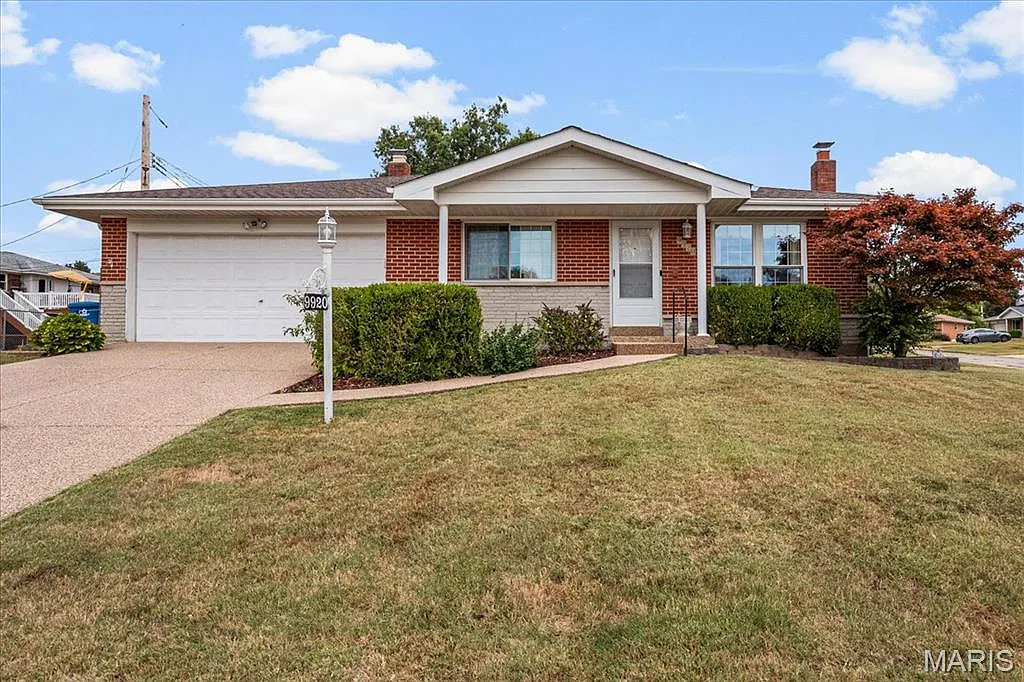 9920 Casa Rosa Dr photo 1
