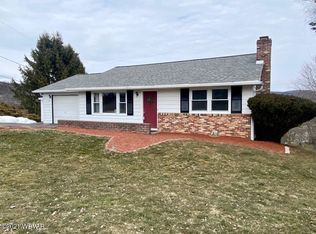 1420 Valley View Ave, Williamsport, PA 17701