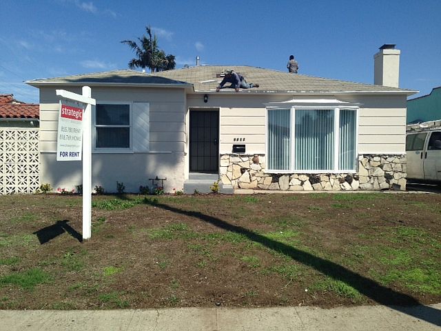 1st image of 9812 S Denker Ave