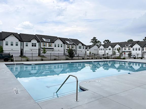 3rd image of 36 Auburn Valley Way #290
