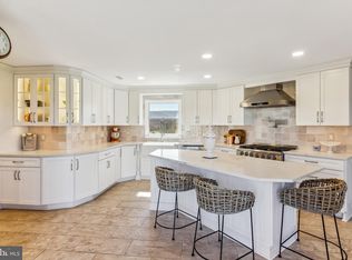 57 Gordons Ridge Ln, Berryville, VA 22611