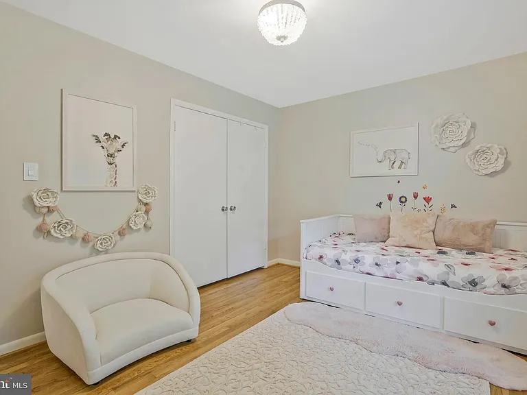 1715 Hollinwood Dr — Photo 33