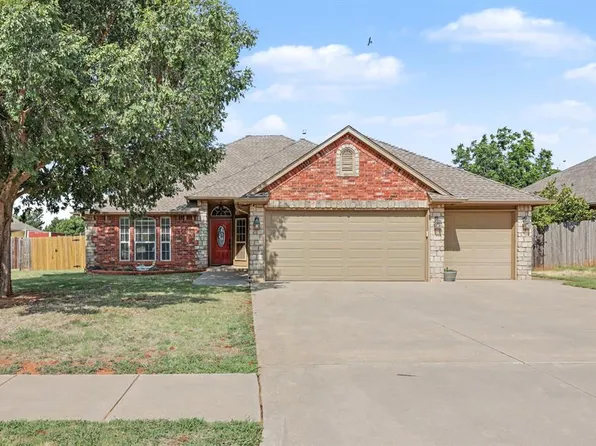 1125 S Oakey Dr, Mustang, OK 73064