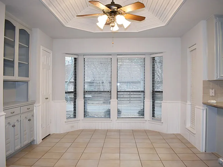 850 Ginger Ct — Photo 7