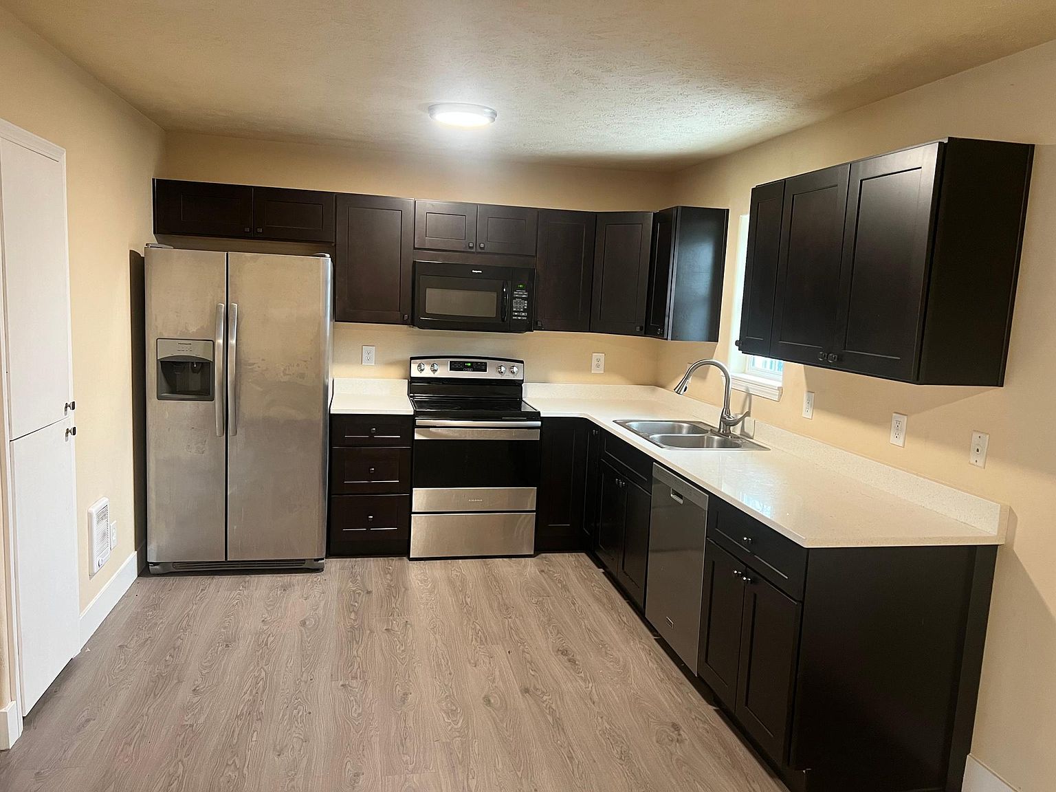 33 E Lacrosse Ave 33, Spokane, WA 99207 Zillow