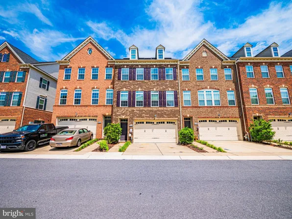 5421 Stream Bank Ln, Greenbelt, MD 20770