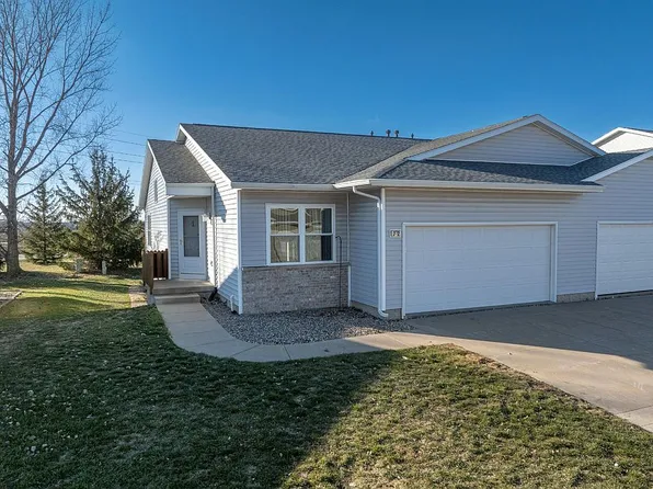 372 Antler Ct, Marion, IA 52302