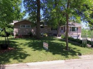 175 Lion Ave, Hancock, MN 56244