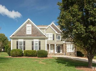 220 Meadow Glen Dr, Wake Forest, NC 27587
