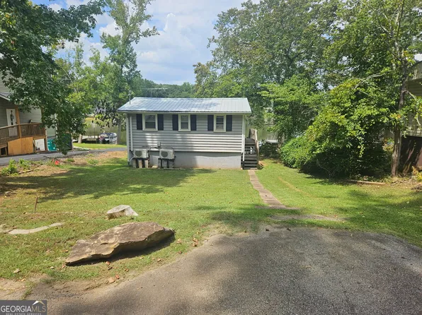 126 Elizabeth Cir, Jackson, GA 30233