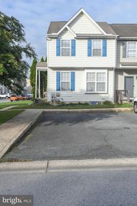 18 Alexis Dr, Newark, DE, 19702