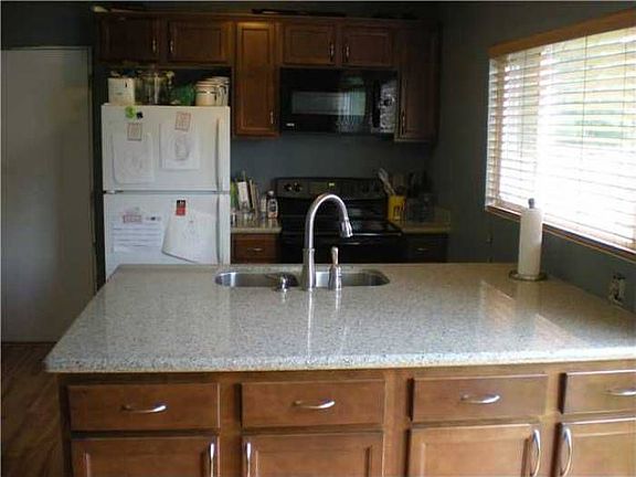 3rd image of 7754 Gorman Dr