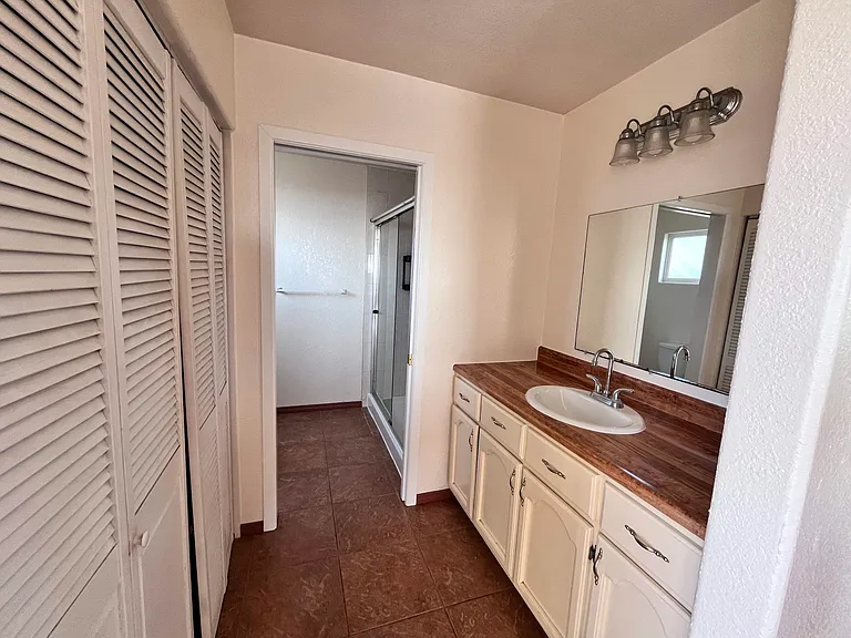 1371 Myra Ct #2 — Photo 11