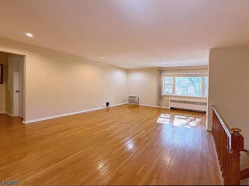 1 bed, 1.0 bath, $2,150 — Photo 4