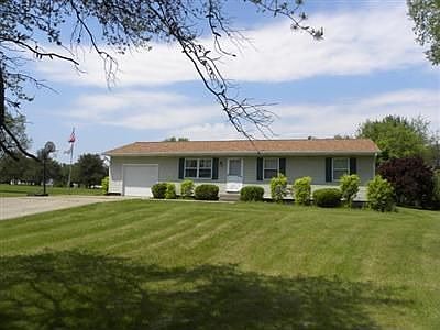 1st image of 50260 Crescent Dr