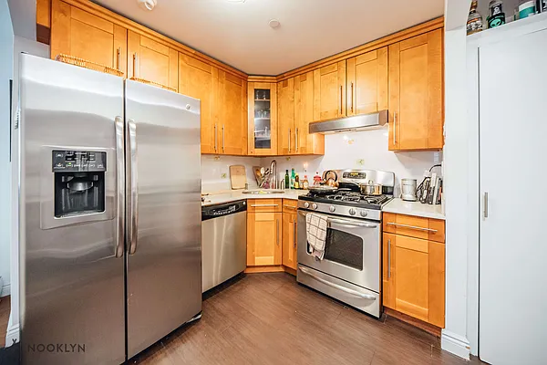 Rented by Nooklyn NYC LLC | media 14