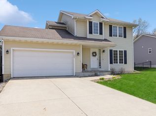 704 N Kenwood Blvd S, Indianola, IA 50125