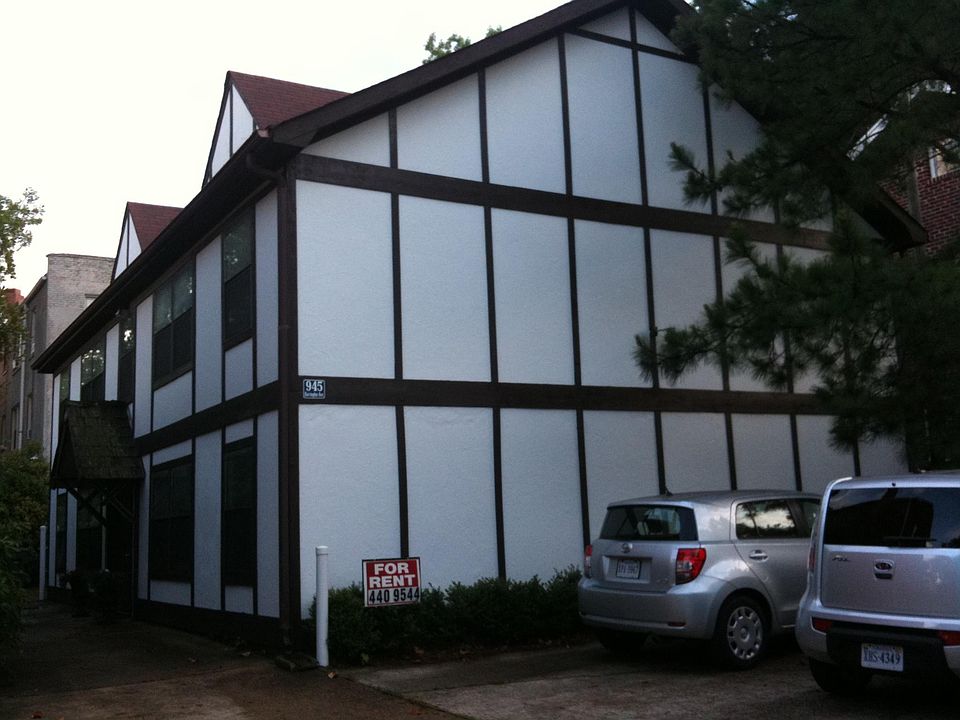1st image of 945 Harrington Ave APT 4