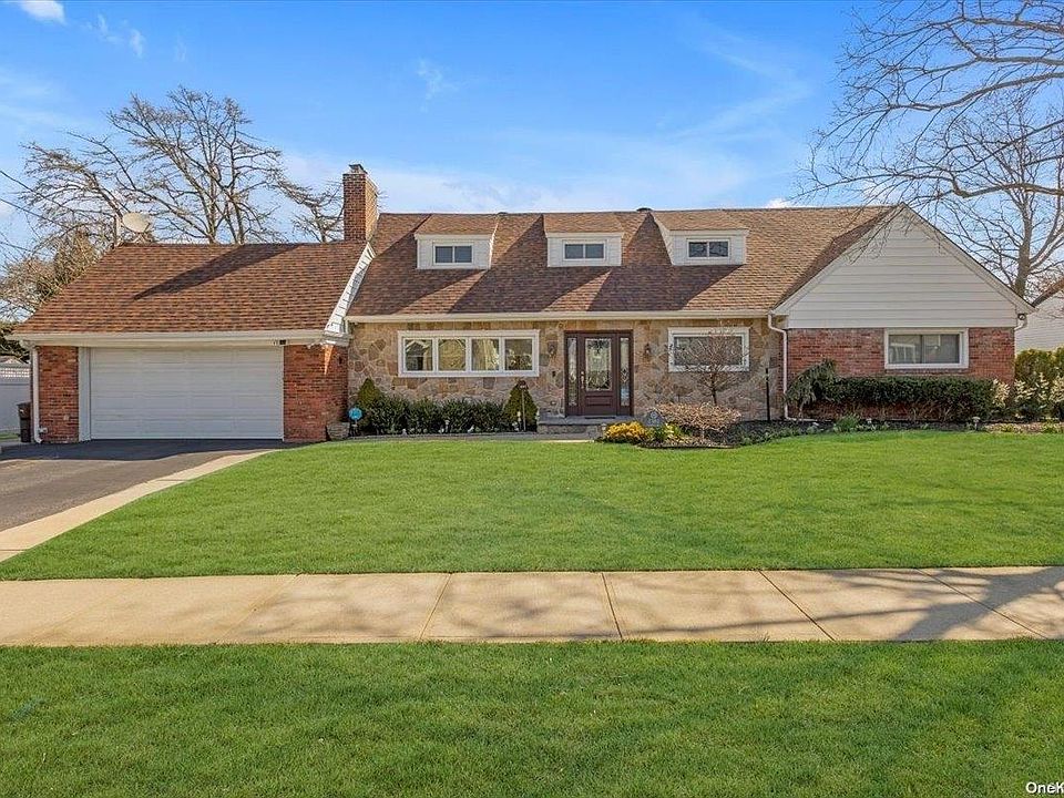1st image of 2381 Hampton Avenue