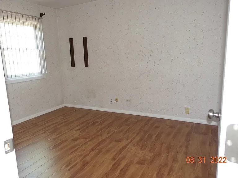 641 Dordan Ct — Photo 18