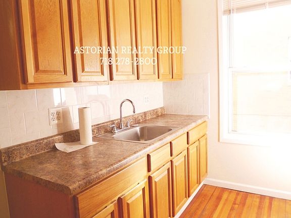 4th image of 32-20 41st St #7