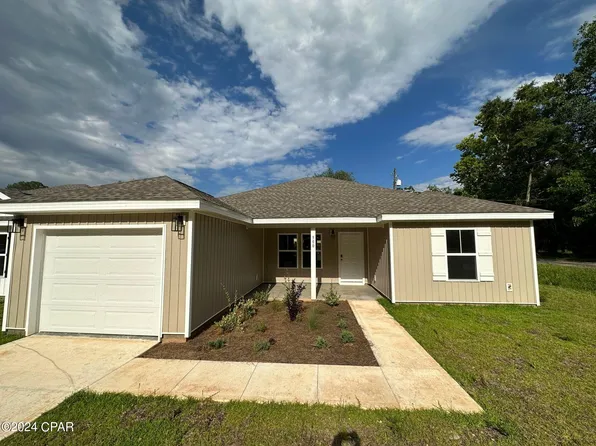 900 N Tracy St, Bonifay, FL 32425