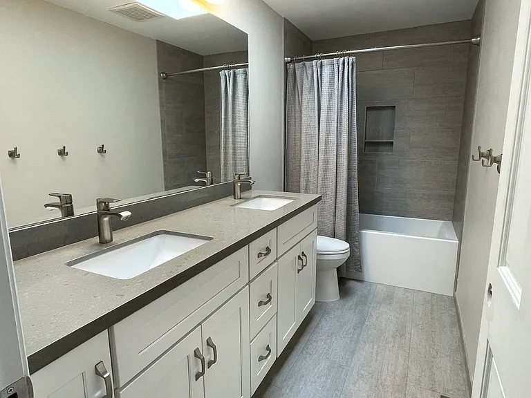 11613 SE 77th Pl — Photo 10