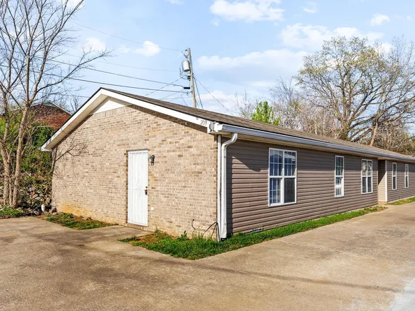 Lexington Drive -209