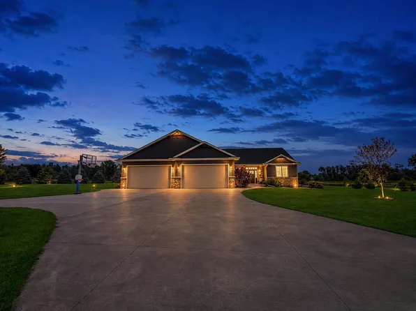 E9353 Gordon Rd, Fremont, WI 54940