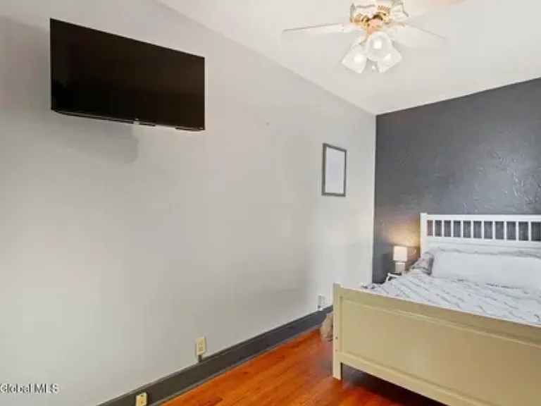 550 East St #1 — Photo 16