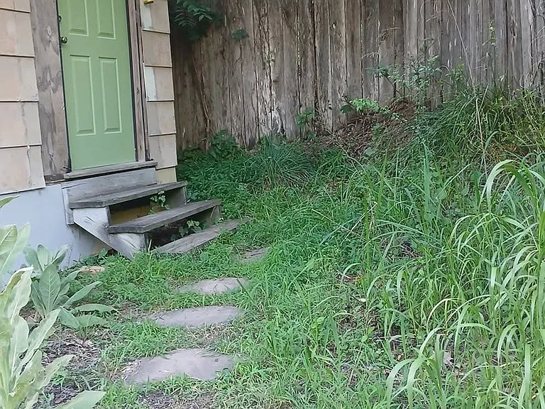 2209 Elliott Creek Rd — Photo 1
