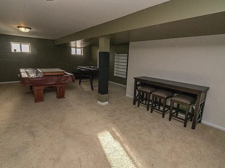 7676 Big Cedar Ct — Photo 43