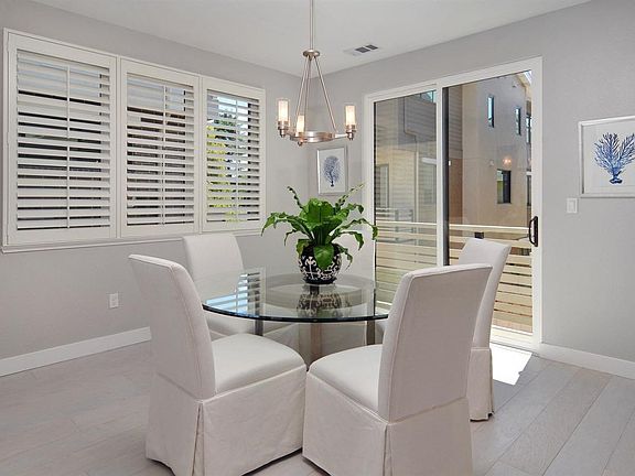 5th image of 412 Brassinga Ct