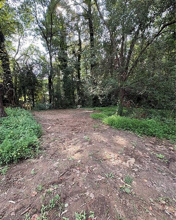 2nd image of 10 Adamson Rd #10