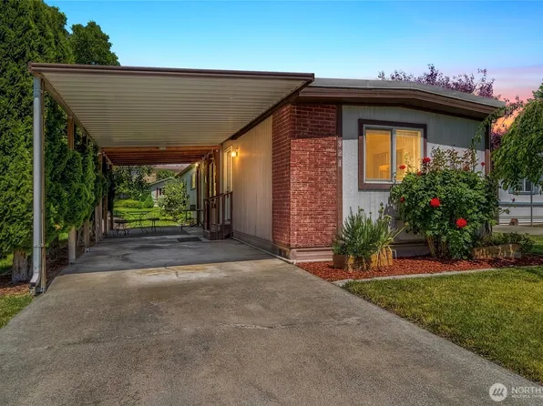 921 SE Scenic View Drive, College Place, WA 99324