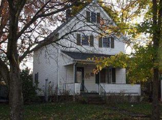 358 12th St, Elyria, OH 44035