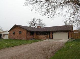 6685 Riverside Dr, Casper, WY 82604