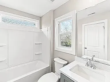 1107 Simmons St — Photo 34