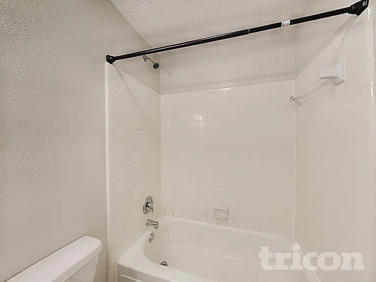 1401 Timbercrest Dr — Photo 15