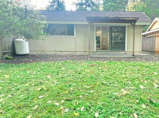 13821 SE Allen Rd #B, Bellevue, WA 98006