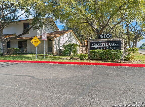 2nd image of 6106 Vance Jackson Rd APT 50