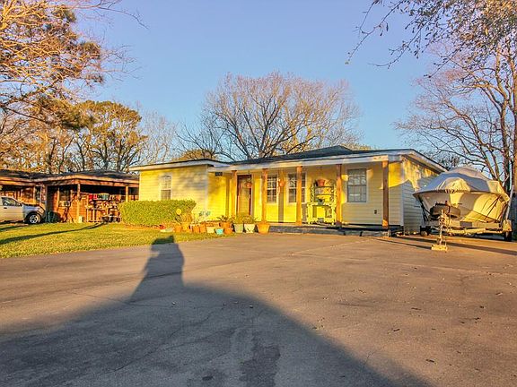2nd image of 3212 Avenue C