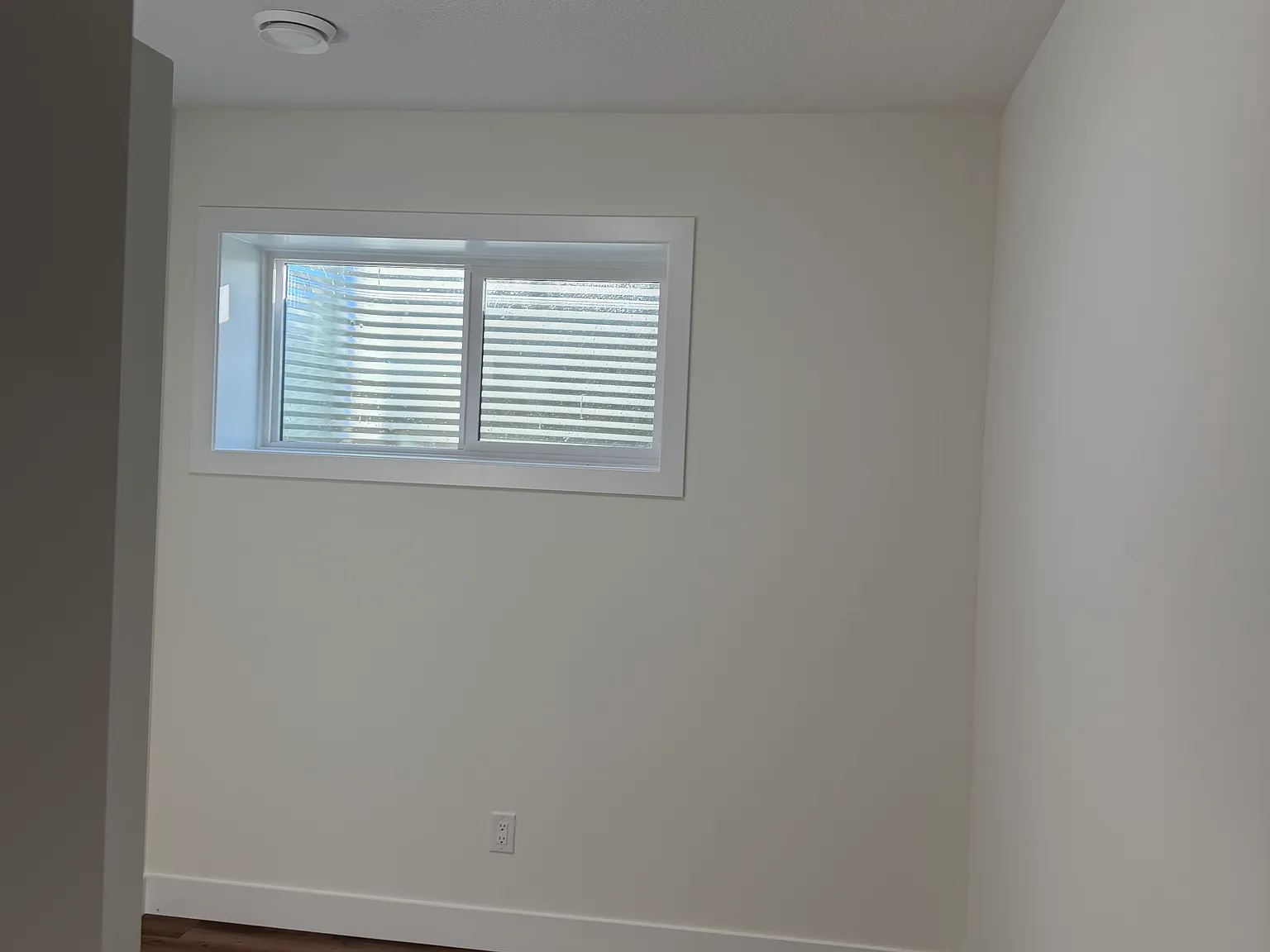 2 bed, 900 sqft, $1,200 — Photo 4
