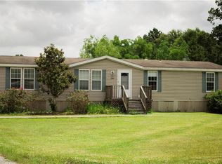1136 Majestic Pines Rd, Sulphur, LA 70663