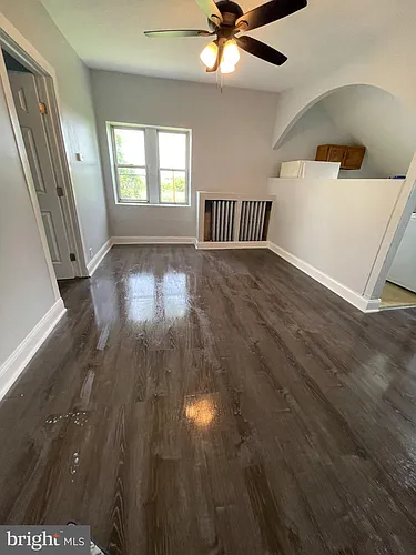 300 Woodbury Ter #5 Photo 1