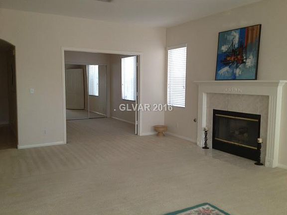 5th image of 821 Cavaison Ave