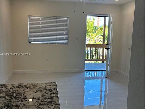 4th image of 103365 Overseas Hwy #C