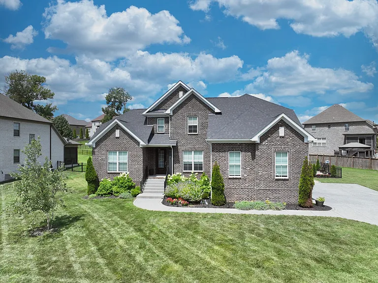 289 Crooked Creek Ln — Photo 1