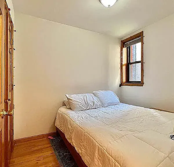 68 W 69th St #1C — Photo 6